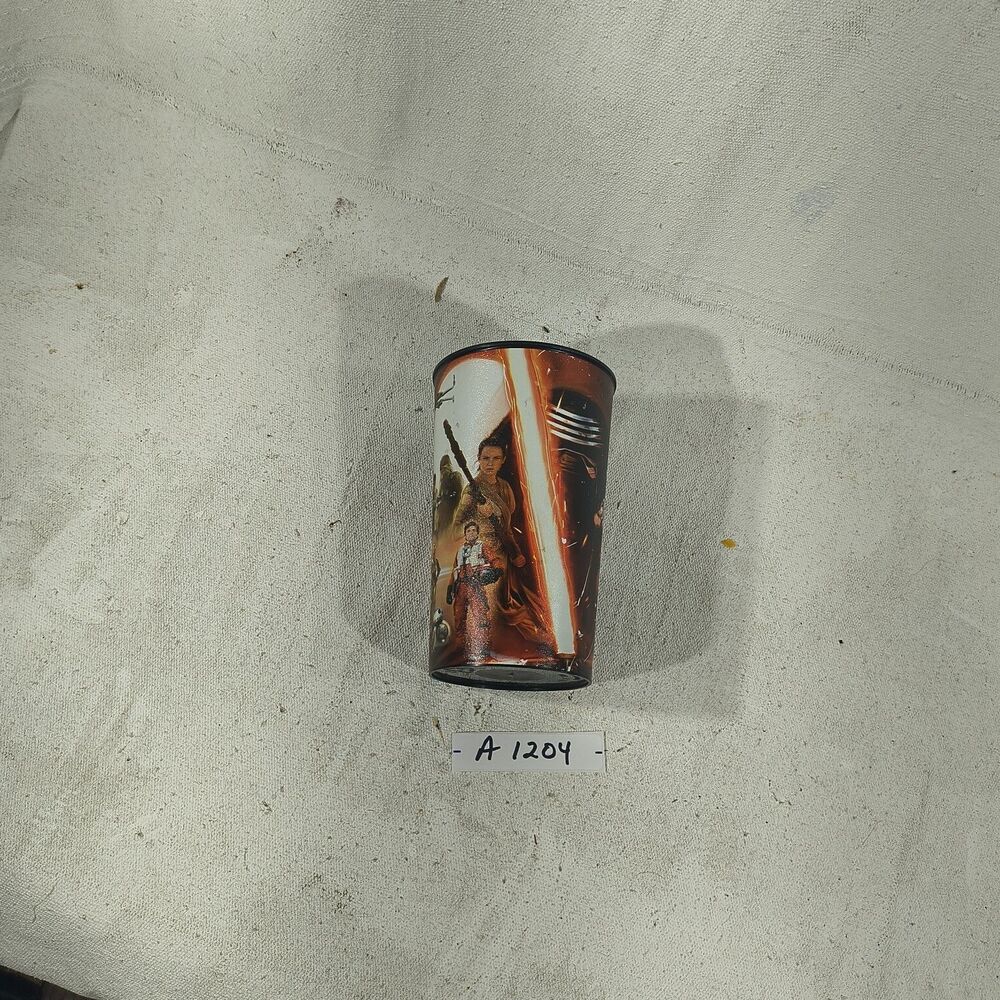 Star Wars Plastic Drinking Cup From The Force Awakens Movie